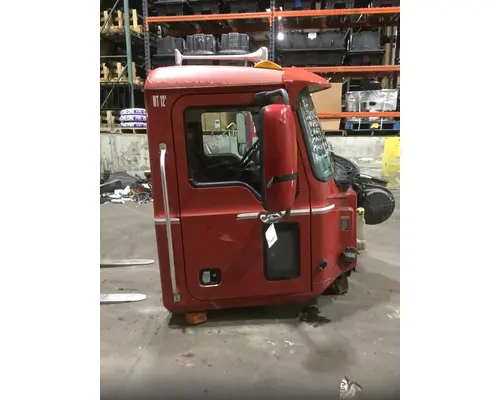MACK CH613 Cab