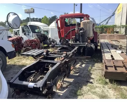 MACK CH613 Cab