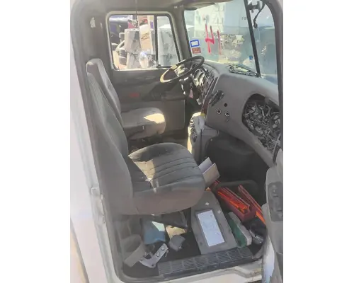 MACK CH613 Cab