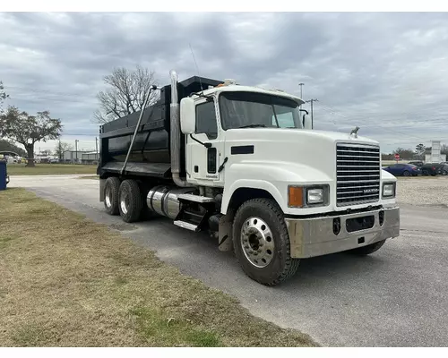 MACK CH613 Complete Vehicle