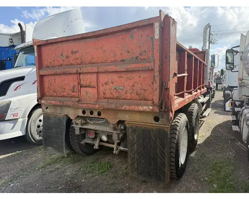 MACK CH613 Complete Vehicle