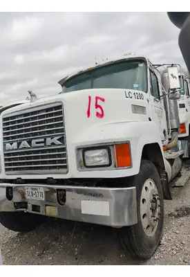 MACK CH613 Complete Vehicle