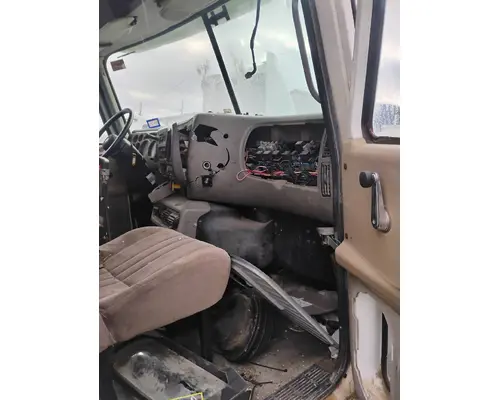 MACK CH613 Complete Vehicle