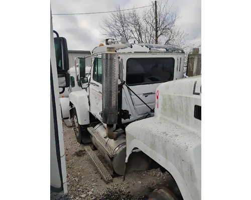 MACK CH613 Complete Vehicle
