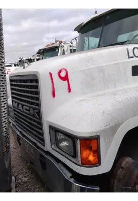 MACK CH613 Complete Vehicle