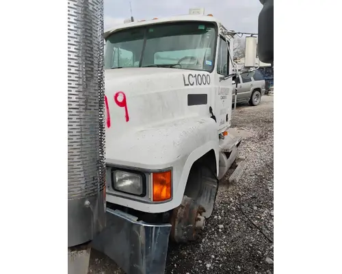 MACK CH613 Complete Vehicle