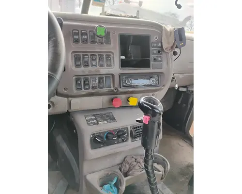 MACK CH613 Complete Vehicle