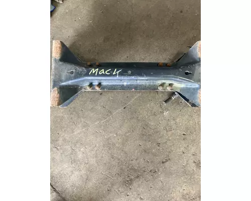 MACK CH613 Crossmember