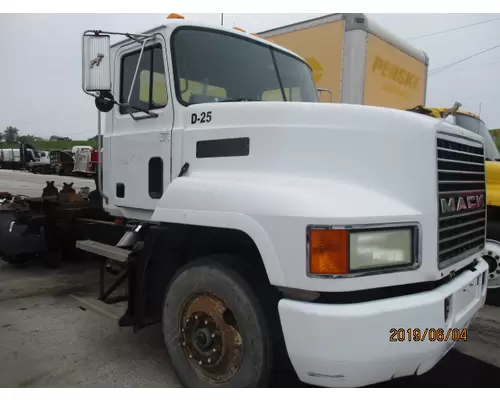 MACK CH613 DISMANTLED TRUCK