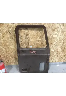 MACK CH613 DOOR-FRONT