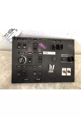 MACK CH613 Dash / Console Switch