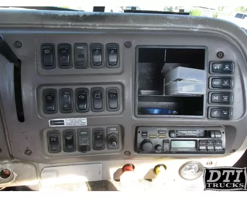 MACK CH613 Dash Assembly