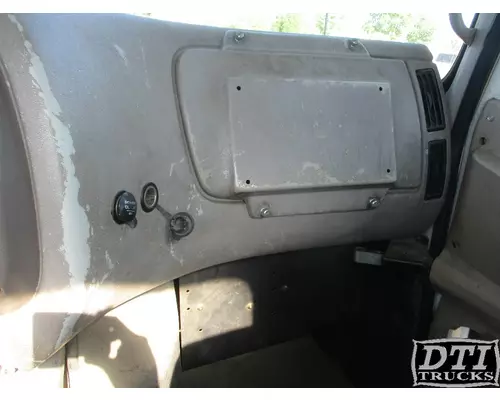 MACK CH613 Dash Assembly