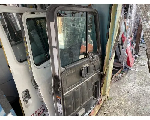 MACK CH613 Door Assembly, Front