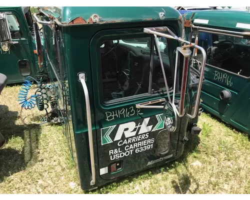 MACK CH613 Door Assembly, Front