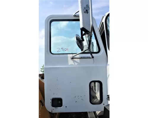 MACK CH613 Door Assembly, Front