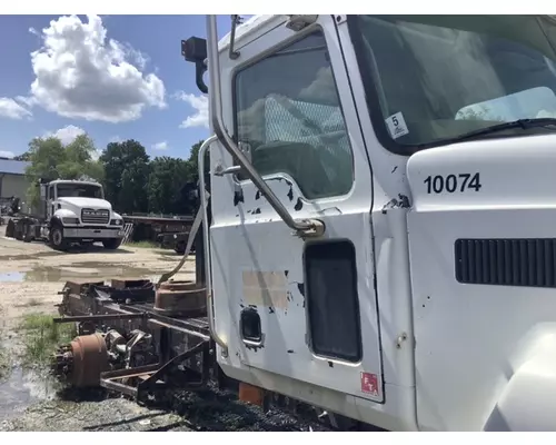 MACK CH613 Door Assembly, Front