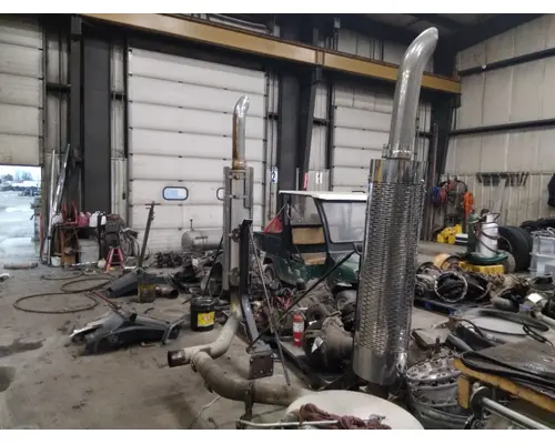MACK CH613 EXHAUST ASSEMBLY