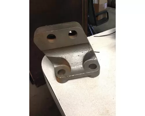 MACK CH613 Engine Mounts