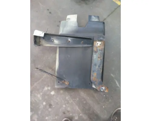 MACK CH613 FENDER EXTENSION