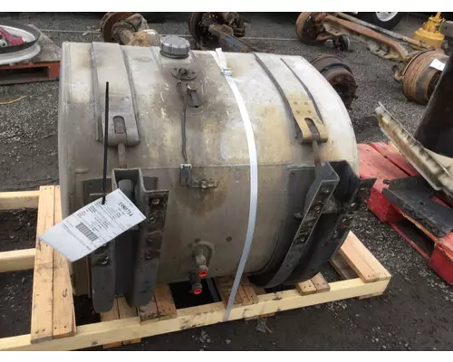 MACK CH613 FUEL TANK