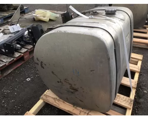 MACK CH613 FUEL TANK