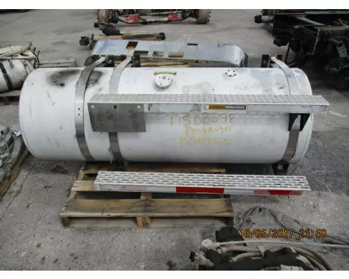 MACK CH613 FUEL TANK