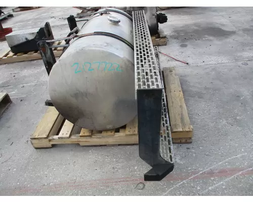 MACK CH613 FUEL TANK