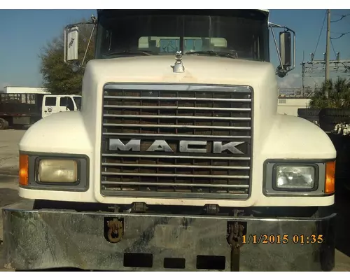 MACK CH613 HOOD