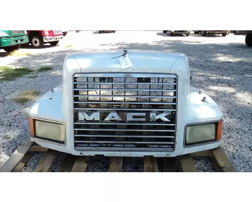 MACK CH613 HOOD