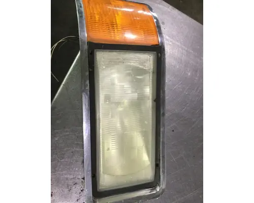 MACK CH613 Headlamp Assembly