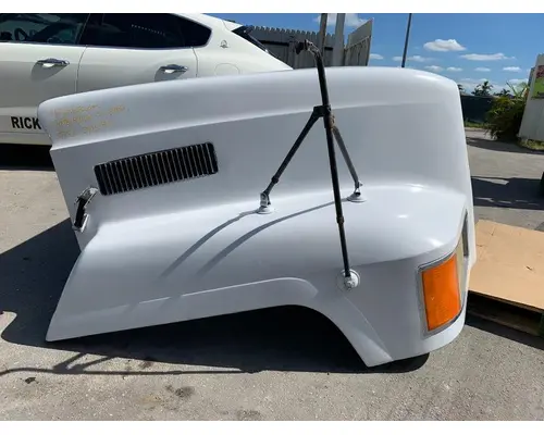 MACK CH613 Hood