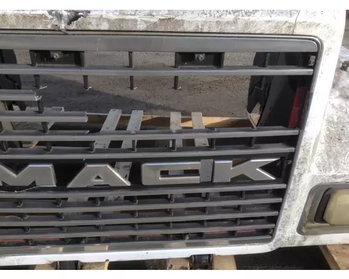 MACK CH613 Hood