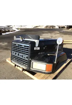 MACK CH613 Hood