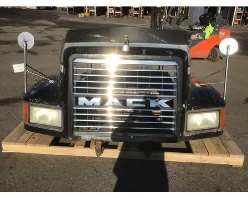 MACK CH613 Hood