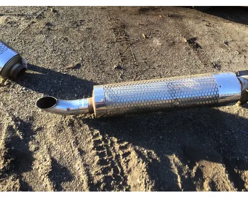 MACK CH613 Muffler  Muffler Shield
