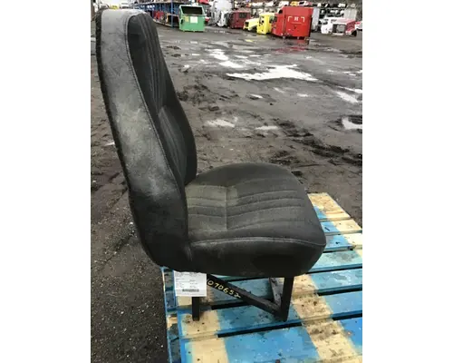 MACK CH613 Seat