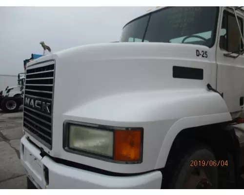 MACK CH613 WHOLE TRUCK FOR RESALE