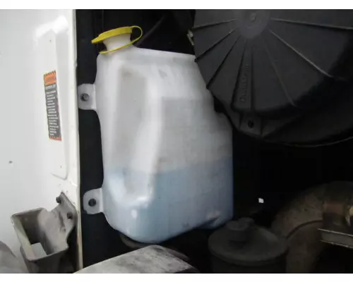 MACK CH613 WINDSHIELD WASHER RESERVOIR