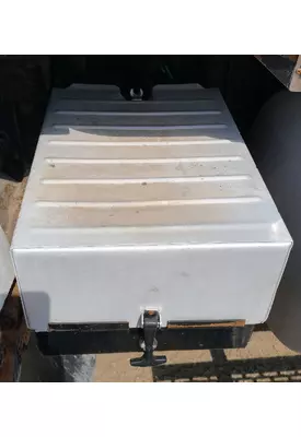 MACK CHN613 Battery Box