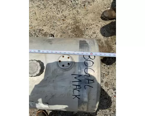 MACK CHN613 Fuel Tank