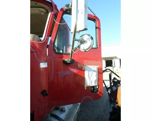 MACK CHN613 MIRROR ASSEMBLY CABDOOR