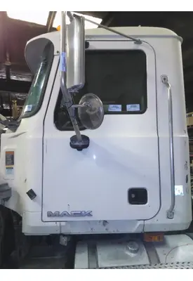 MACK CHU 2007-2019 DOOR ASSEMBLY, FRONT