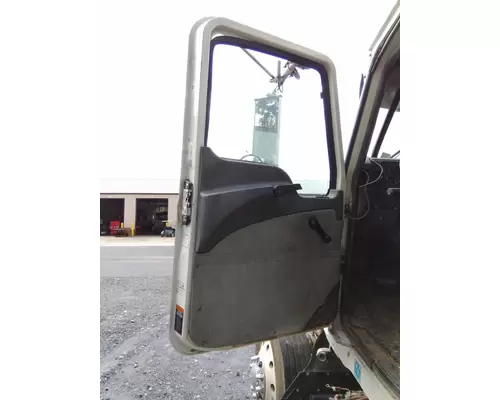 MACK CHU 2007-2019 DOOR ASSEMBLY, FRONT