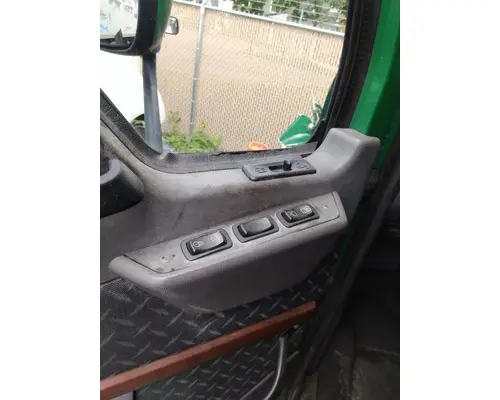MACK CHU 2007-2019 DOOR ASSEMBLY, FRONT