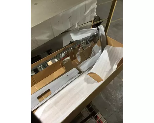 MACK CHU612 1995-2004 BUMPER ASSEMBLY, FRONT