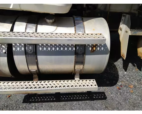 MACK CHU613 2008-2019 FUEL TANK