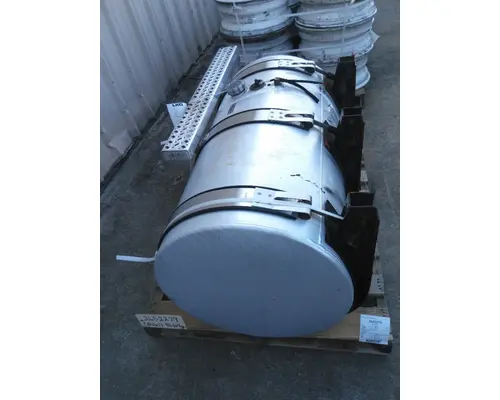 MACK CHU613 2008-2019 FUEL TANK