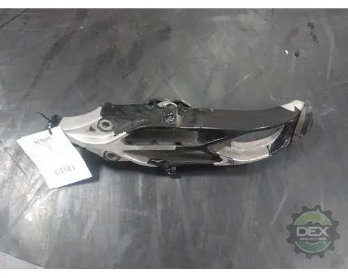 MACK CHU613 2618 radiator mounting
