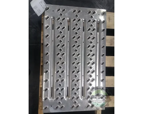 MACK CHU613 9225 duckboard